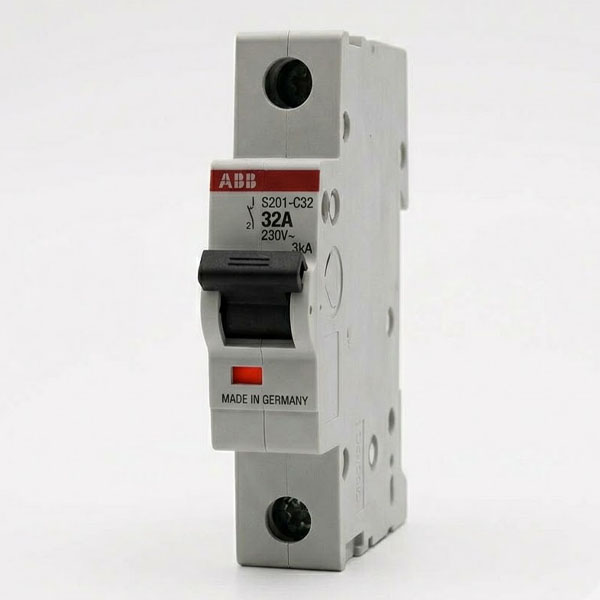 MCB SP ( 32A, 3KA )