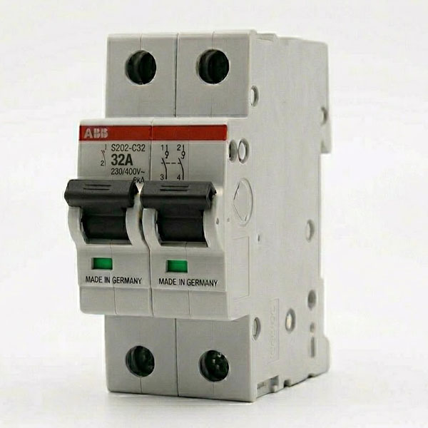 MCB DP ( 32A, 3KA )