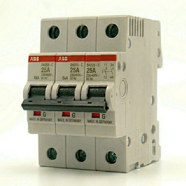 MCB TP (25A,6KA)